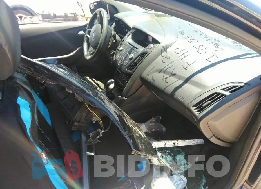 1FADP3F23GL241931 Photo# 5