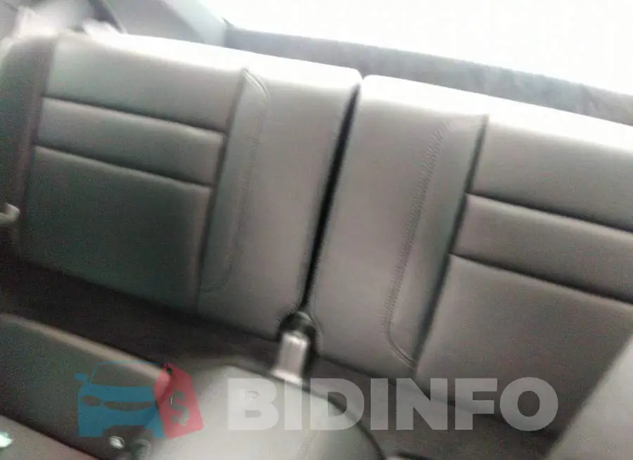 WP0AB2A94LS227871 Photo# 8