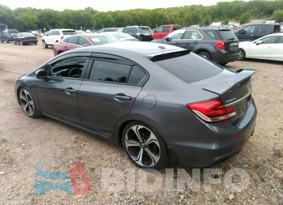 2HGFB6E55FH704938 Photo# 3