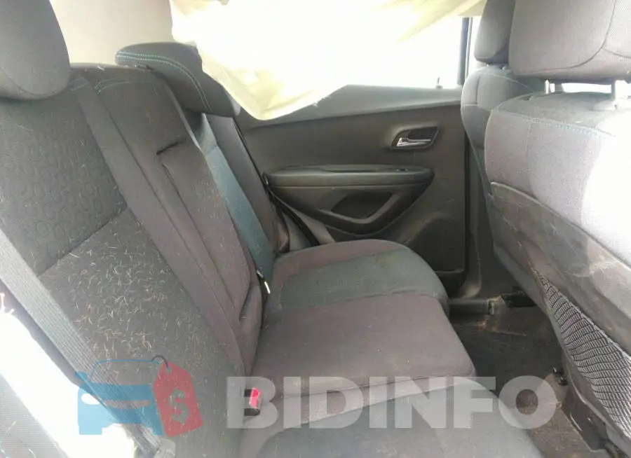 3GNCJKSB1GL246242 Photo# 8