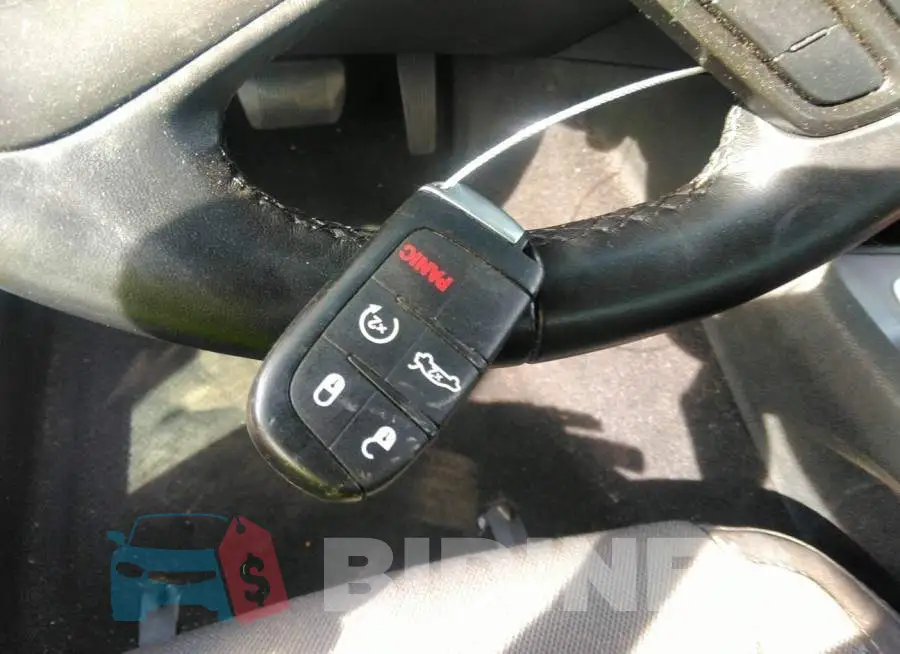 2C3CDXBGXLH160833 Photo# 11