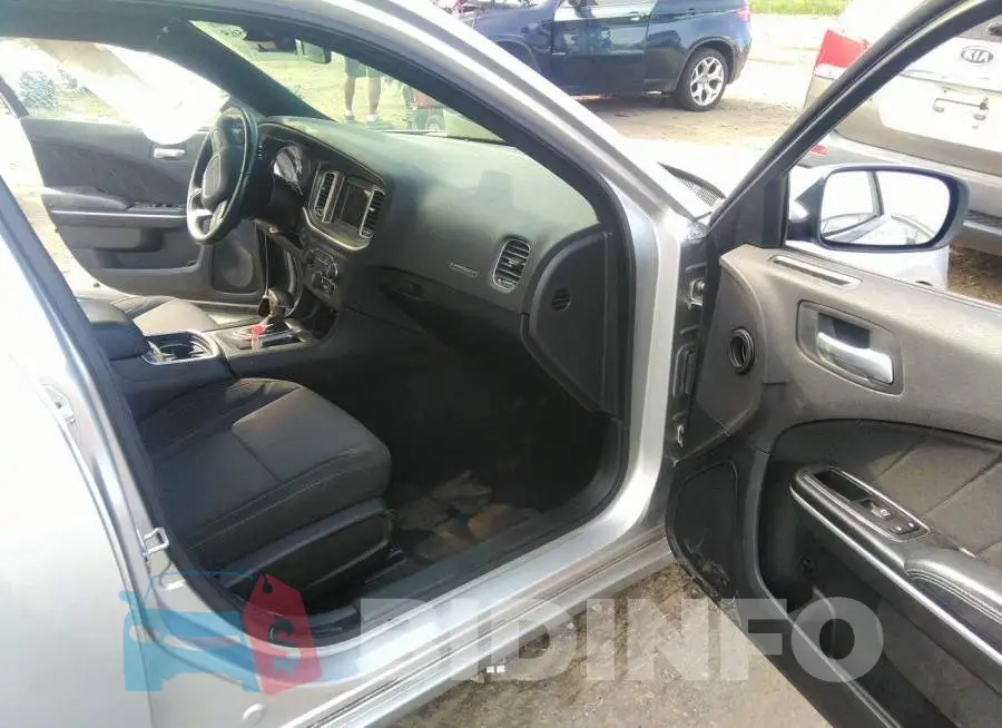 2C3CDXBGXLH160833 Photo# 5