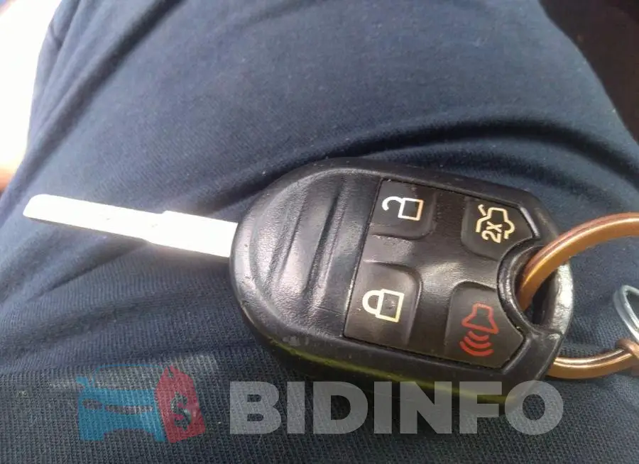 3FADP4EJ8KM157092 Photo# 11