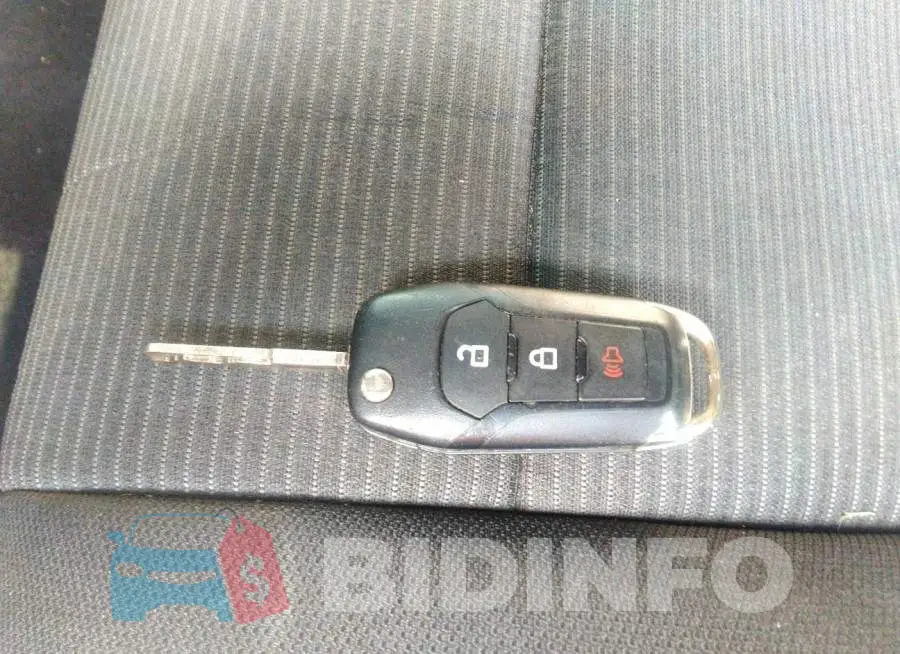 1FTFX1EF0HKE32712 Photo# 11