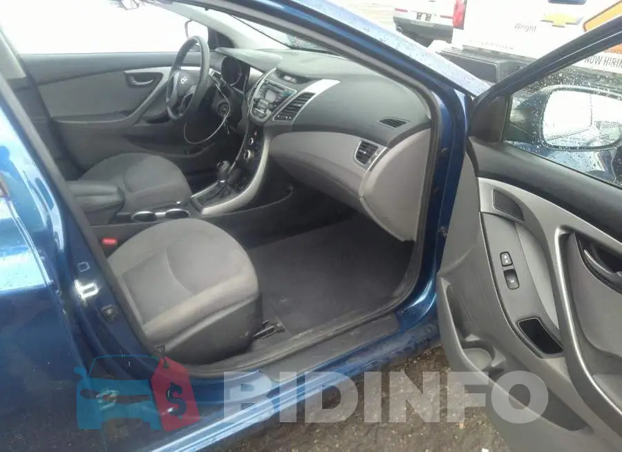 5NPDH4AE9GH761375 Photo# 5