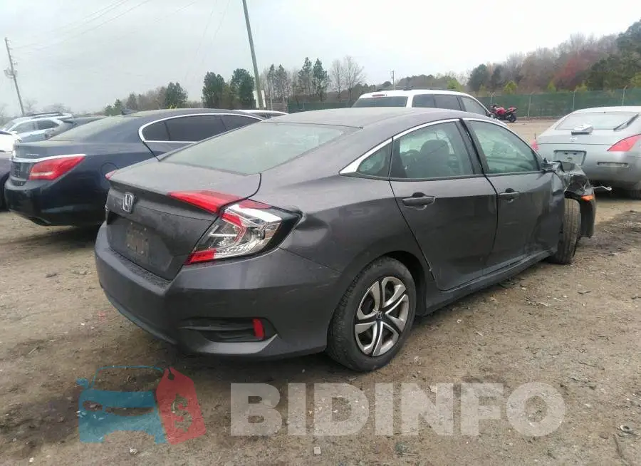 19XFC2F53GE217799 Photo# 4