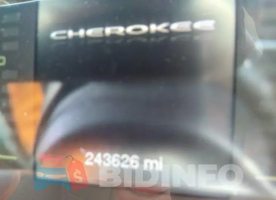 1C4PJLAB0FW657089 Photo# 7