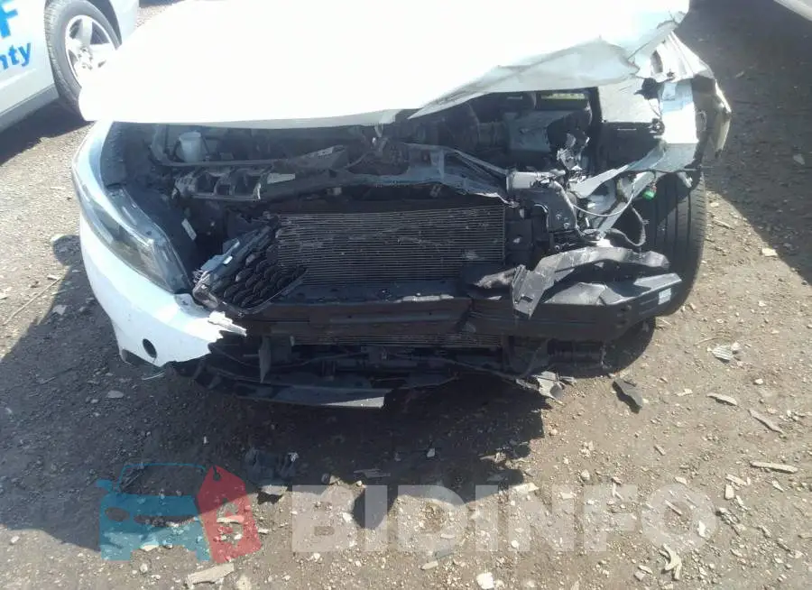 3KPFL4A75HE008084 Photo# 6