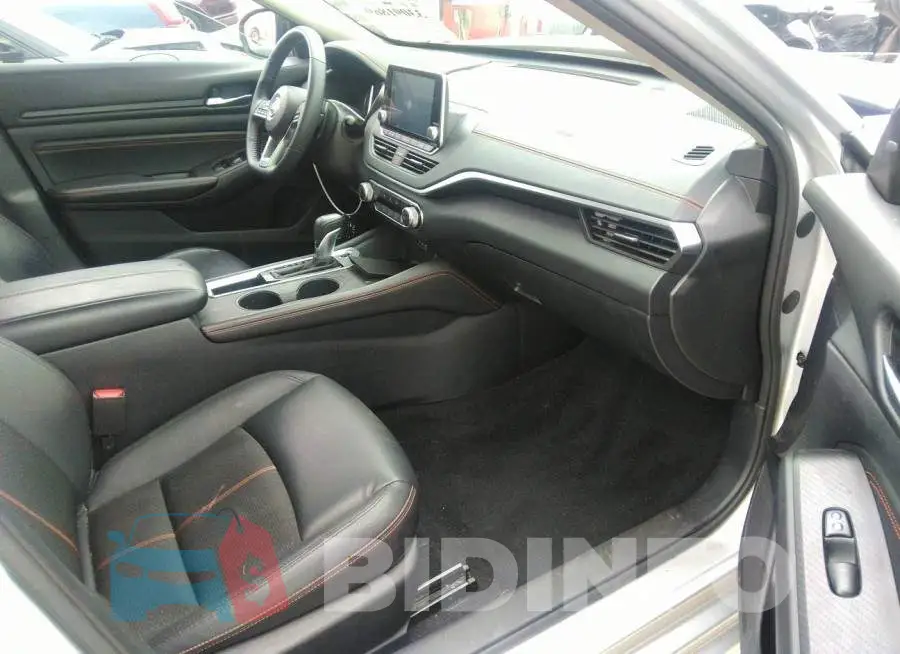 1N4BL4CV5LC171544 Photo# 5