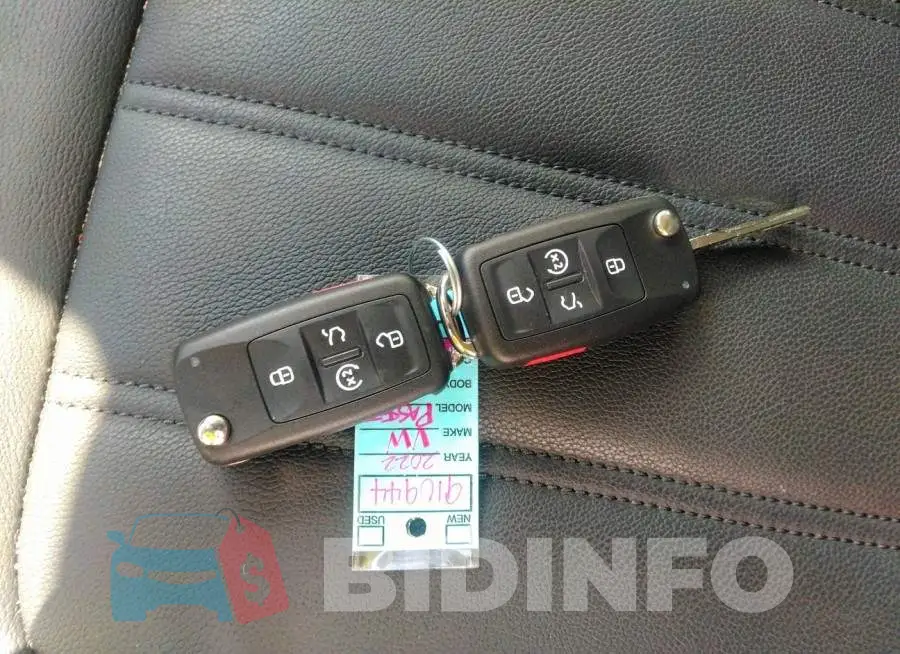 1VWBA7A37NC009630 Photo# 11