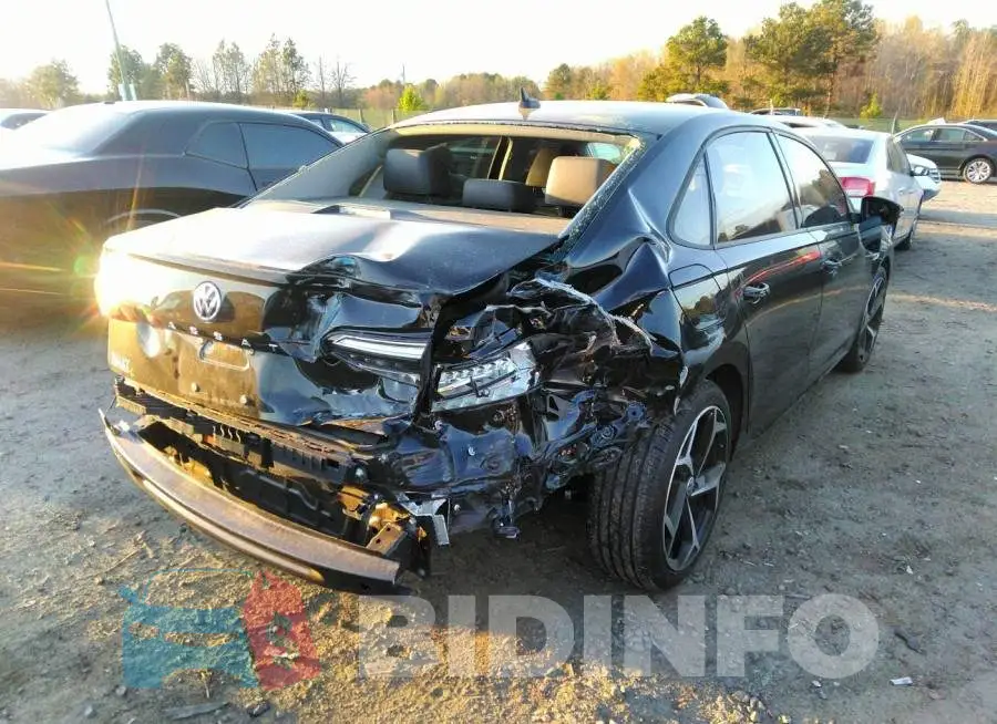 1VWMA7A32LC022498 Photo# 6