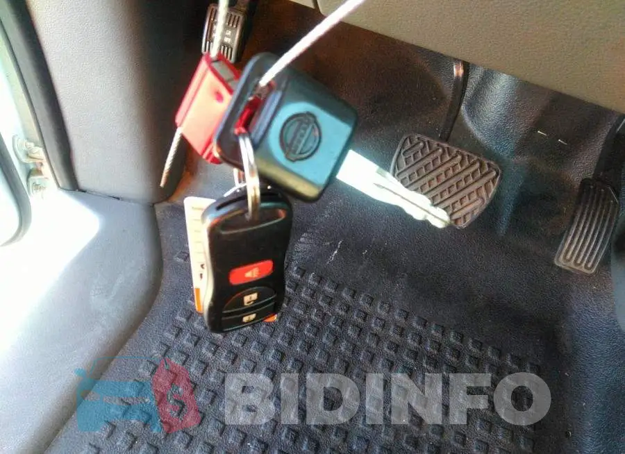 1N6BF0LX9FN807626 Photo# 11