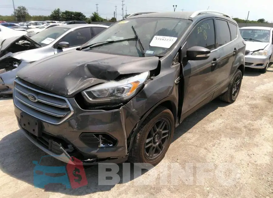 1FMCU0J93HUE07423 Photo# 2