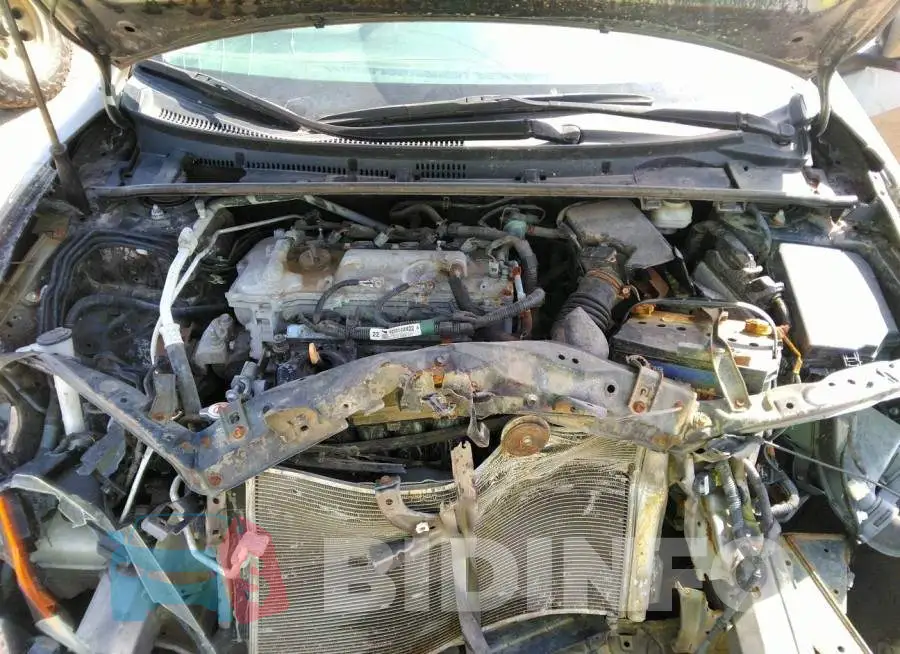 2T1BURHE5JC992158 Photo# 10