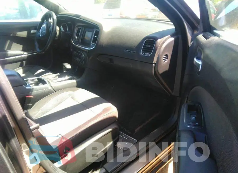 2C3CDXBG3FH844093 Photo# 5