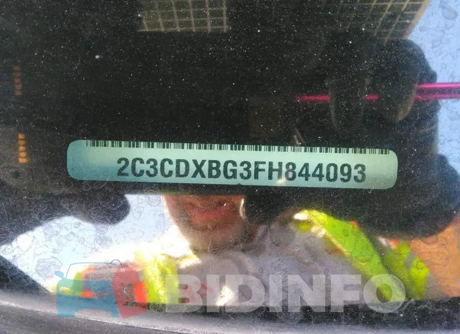 2C3CDXBG3FH844093 Photo# 9