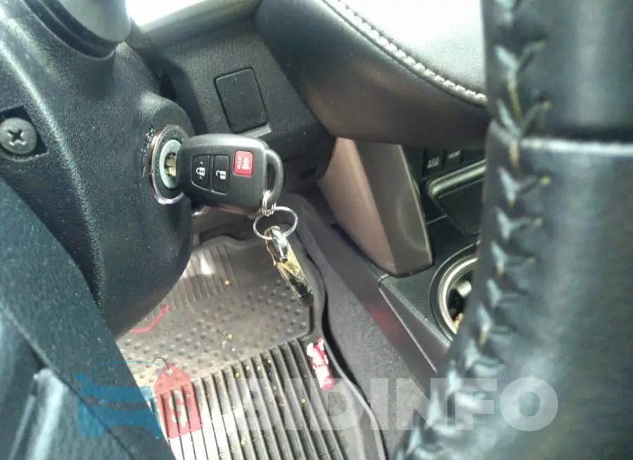 JTMRFREV2HJ124453 Photo# 11