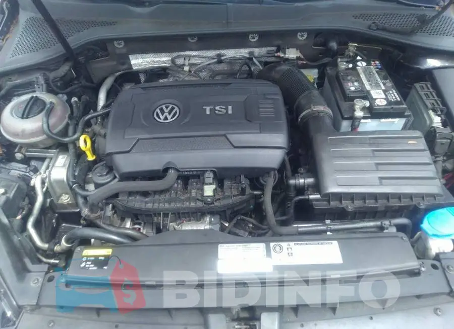 3VW5T7AU7FM002094 Photo# 10