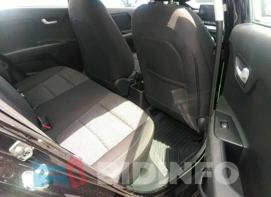 3KPA24AD6ME379073 Photo# 8