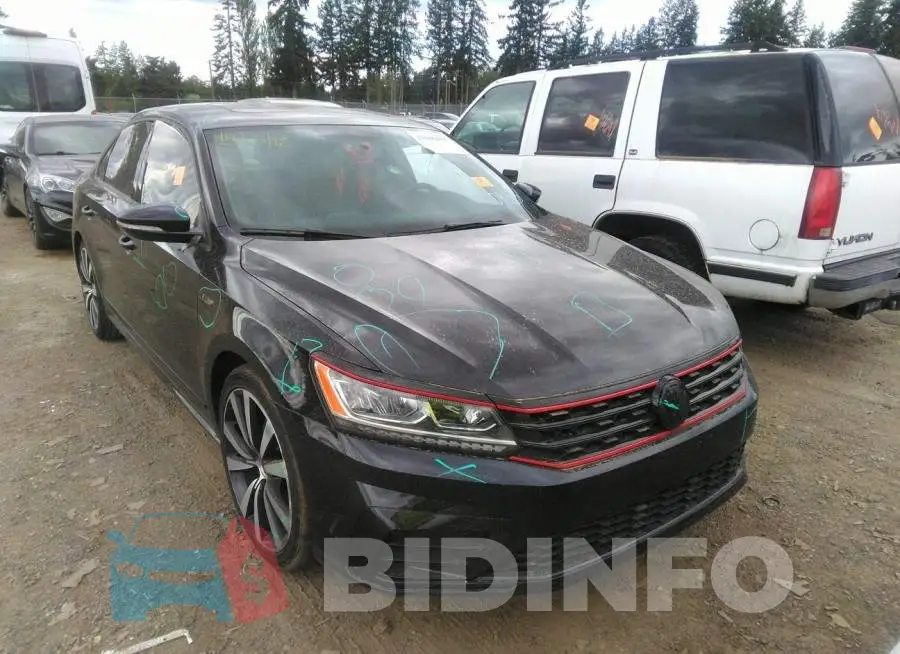 1VWJM7A30JC035659 Photo# 1