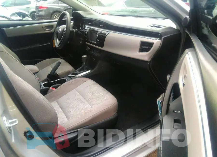 2T1BURHE9GC600453 Photo# 5
