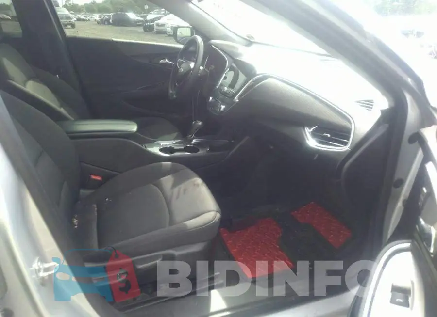 1G1ZD5ST3KF104846 Photo# 5