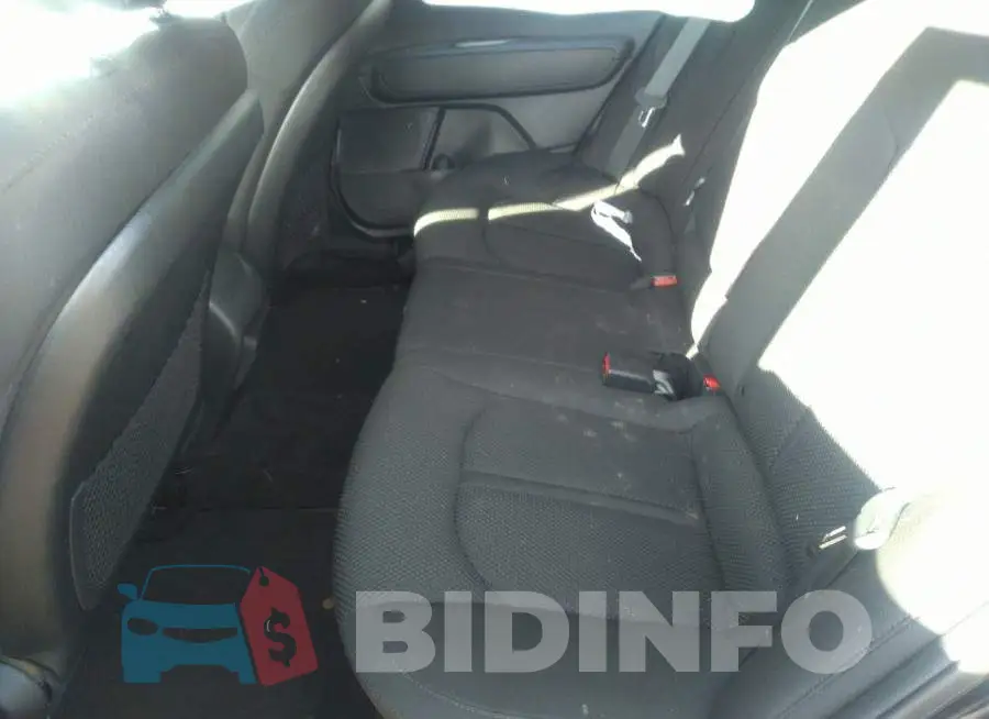 5XXGT4L32LG398639 Photo# 8