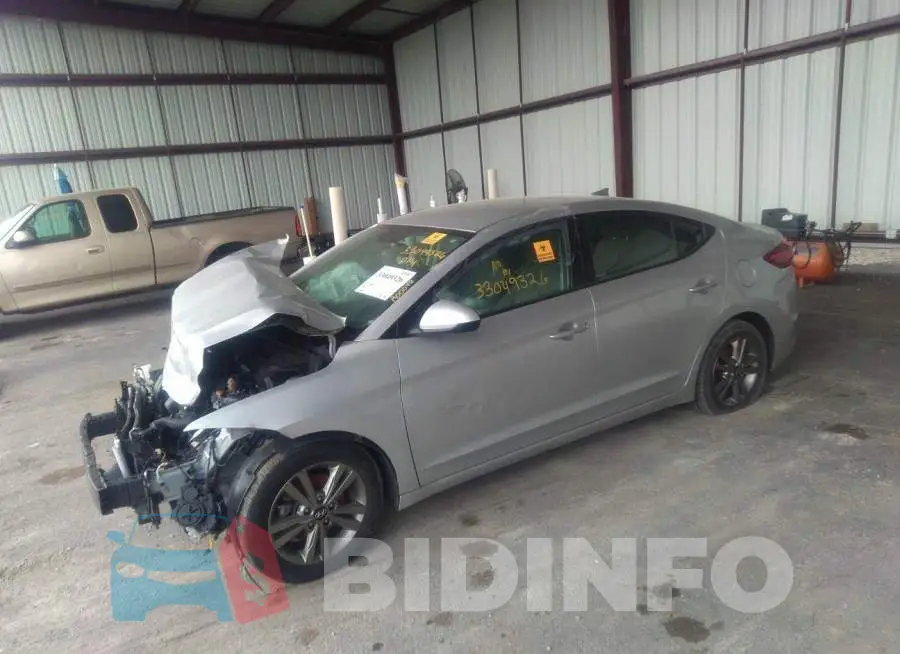 5NPD84LF8JH382199 Photo# 2
