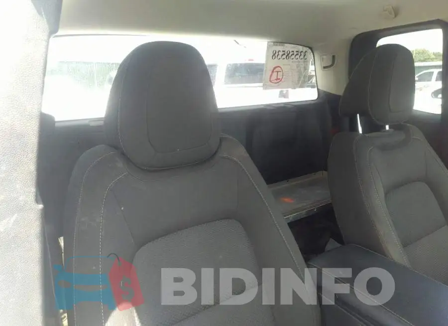 1GCHSCEA4L1153253 Photo# 8