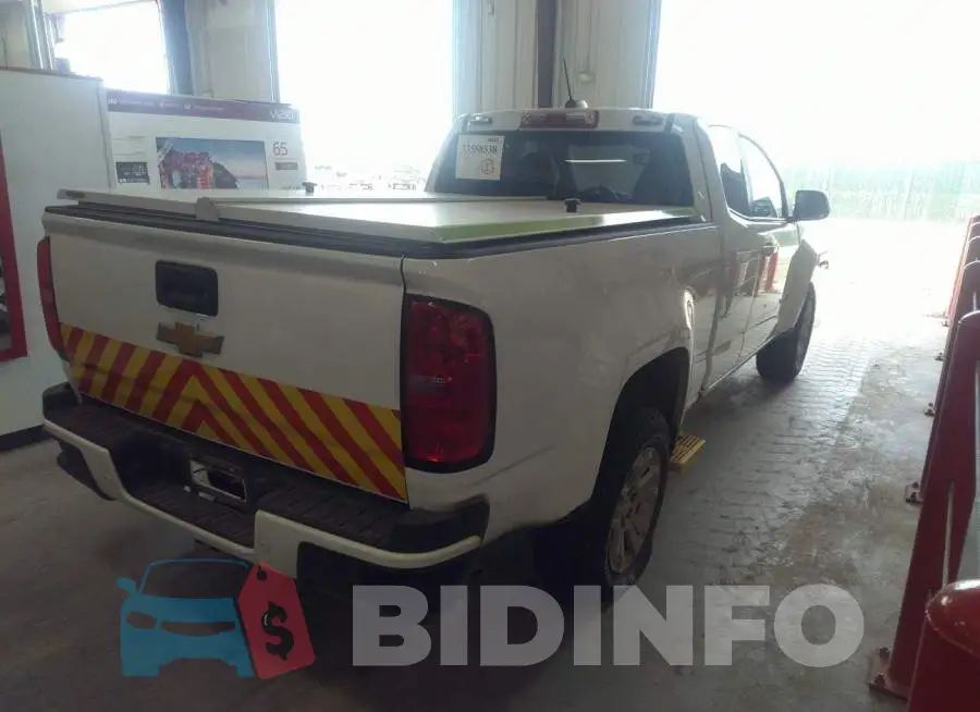 1GCHSCEA4L1153253 Photo# 4