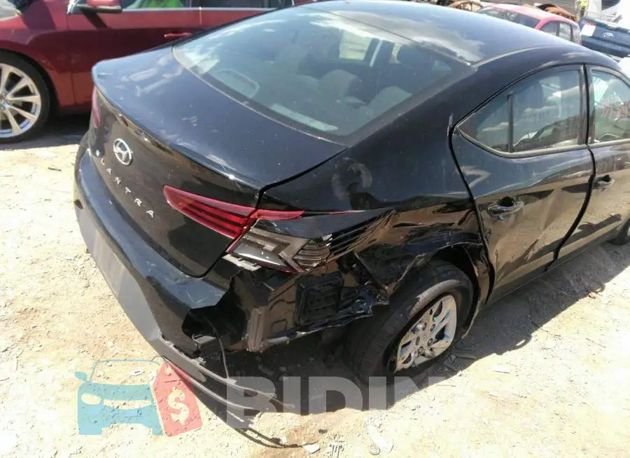 5NPD74LF8KH410958 Photo# 4