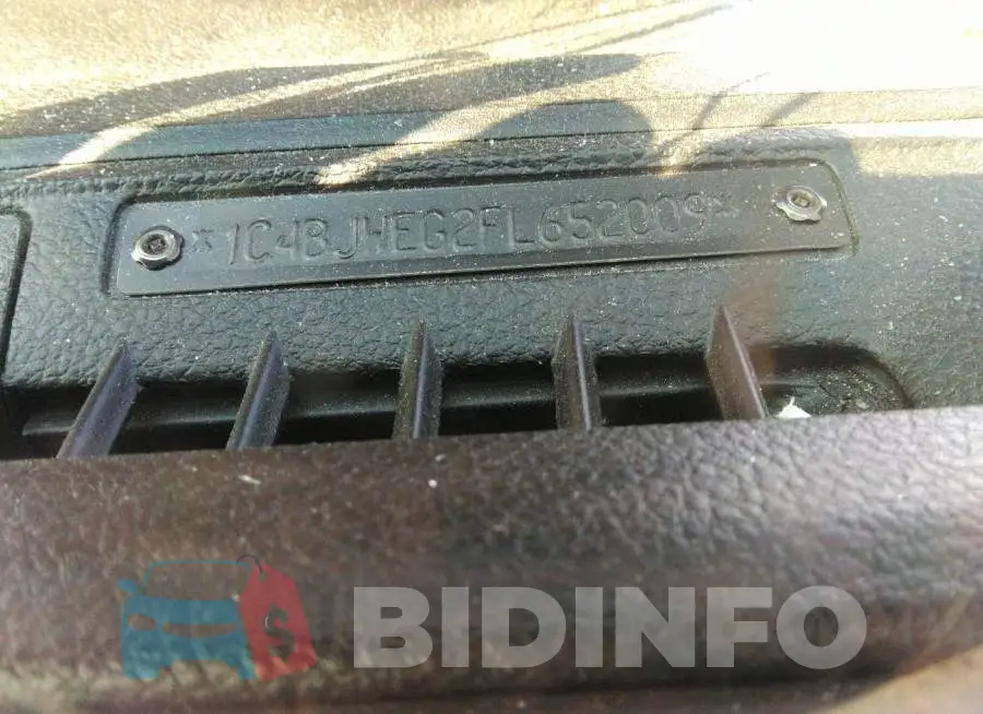 1C4BJWEG2FL652009 Photo# 9