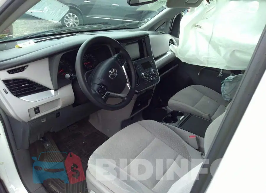 5TDKK3DCXFS686191 Photo# 5