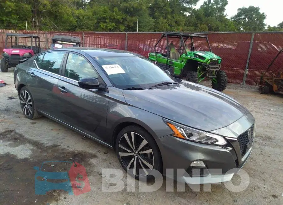 1N4BL4CV1KC172205 Photo# 1