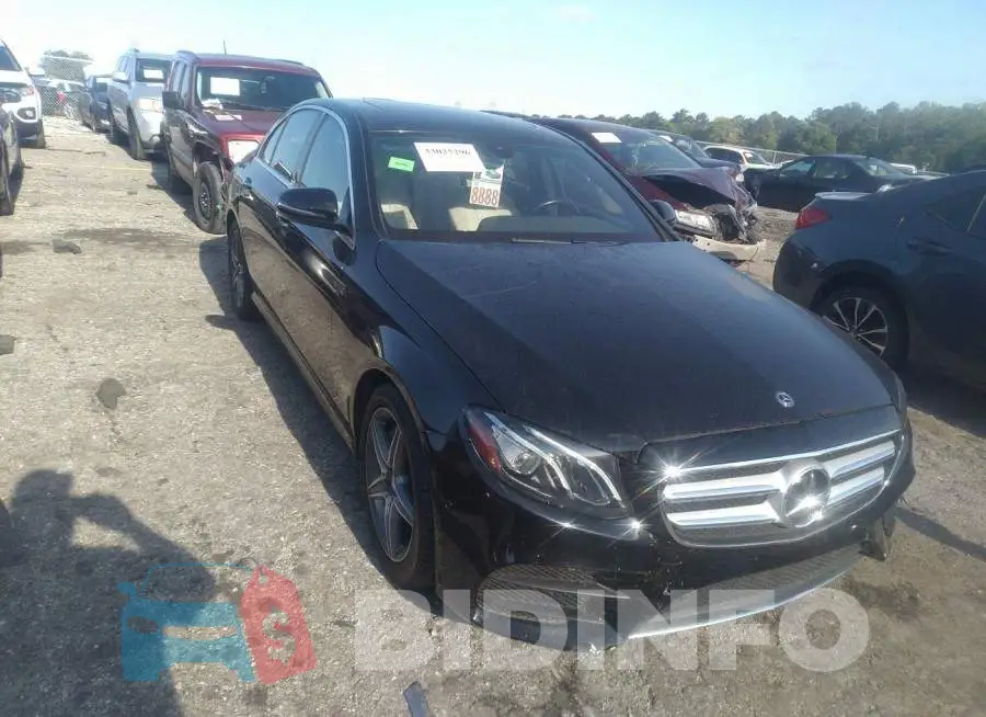 WDDZF4JB7HA020951 Photo# 1