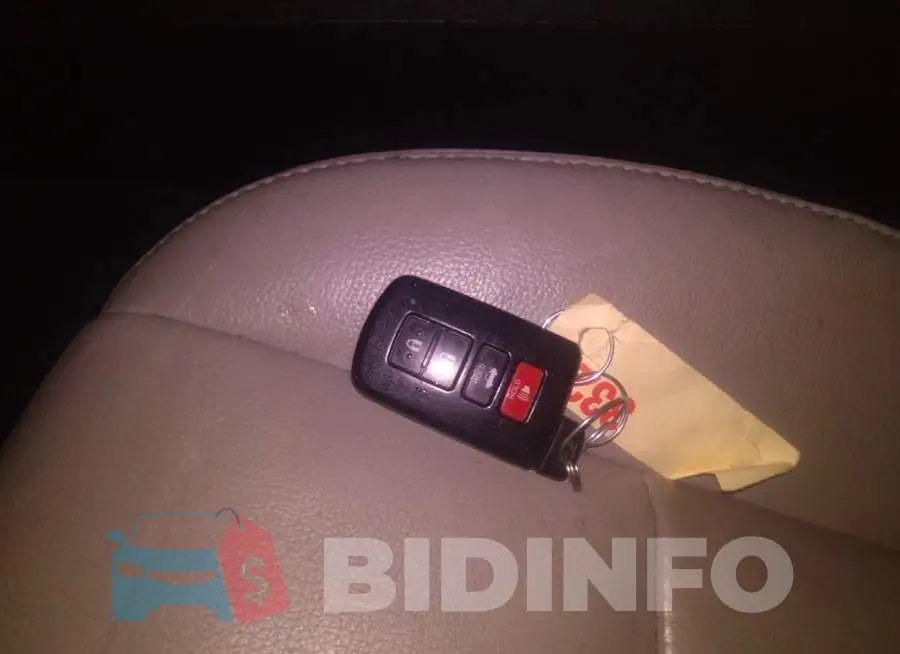 4T1BK1EB1HU255873 Photo# 11