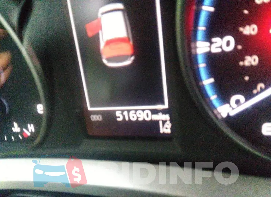JTMWFREV5HJ712804 Photo# 7
