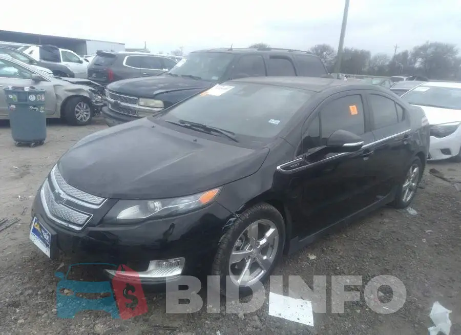 1G1RB6E48FU109378 Photo# 2
