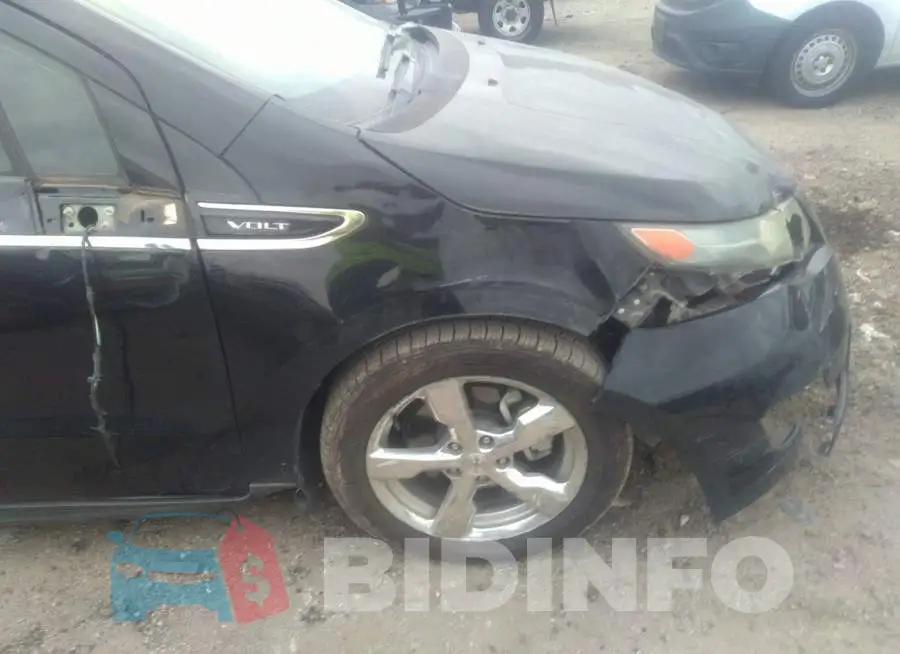 1G1RB6E48FU109378 Photo# 6