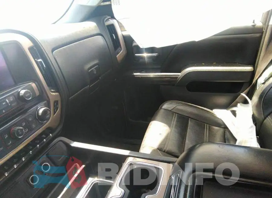 1GT120E86FF643570 Photo# 5