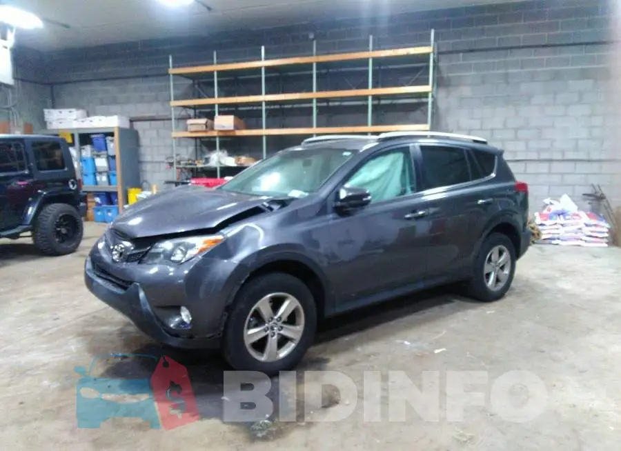 2T3RFREV8FW232414 Photo# 2