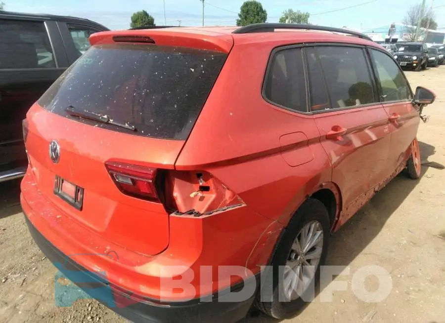 3VV0B7AX8KM033487 Photo# 4