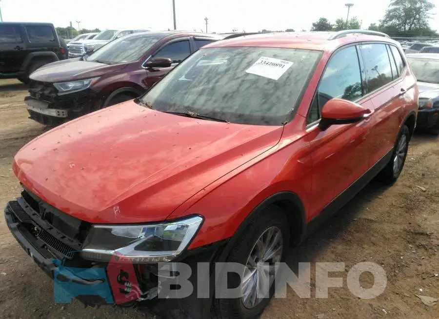 3VV0B7AX8KM033487 Photo# 2