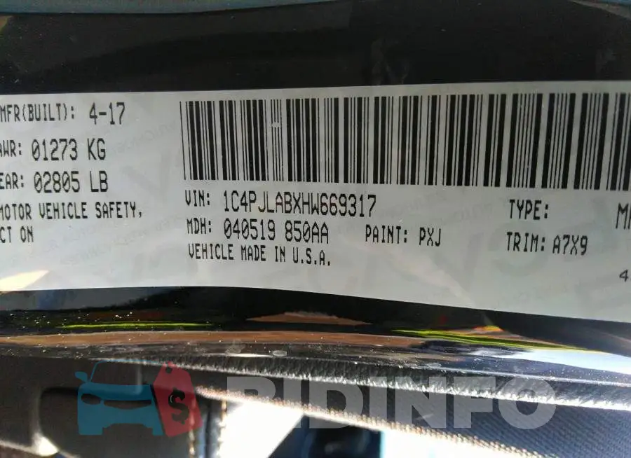 1C4PJLABXHW669317 Photo# 9