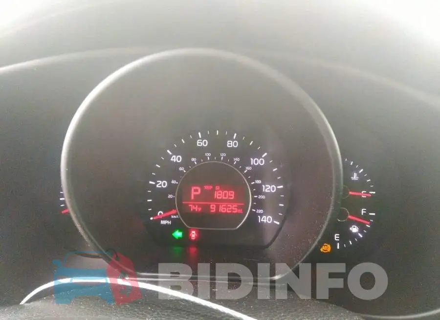 KNDJN2A2XF7121023 Photo# 7