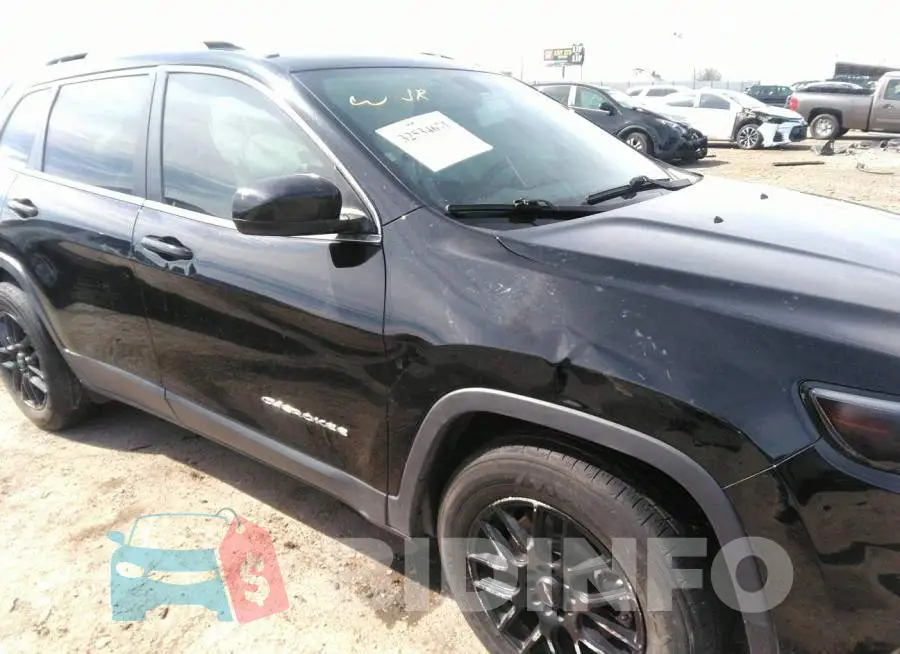 1C4PJLLB1KD184337 Photo# 6