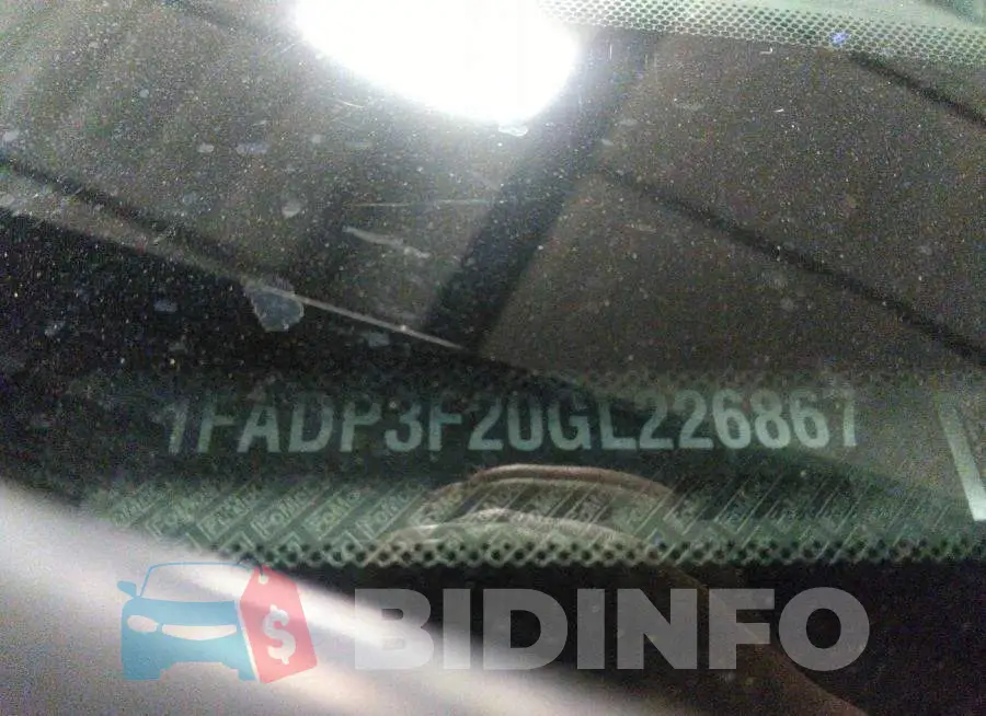 1FADP3F20GL226867 Photo# 9