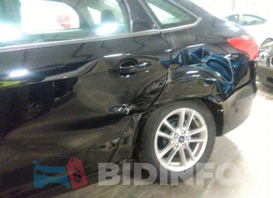 1FADP3F20GL226867 Photo# 6