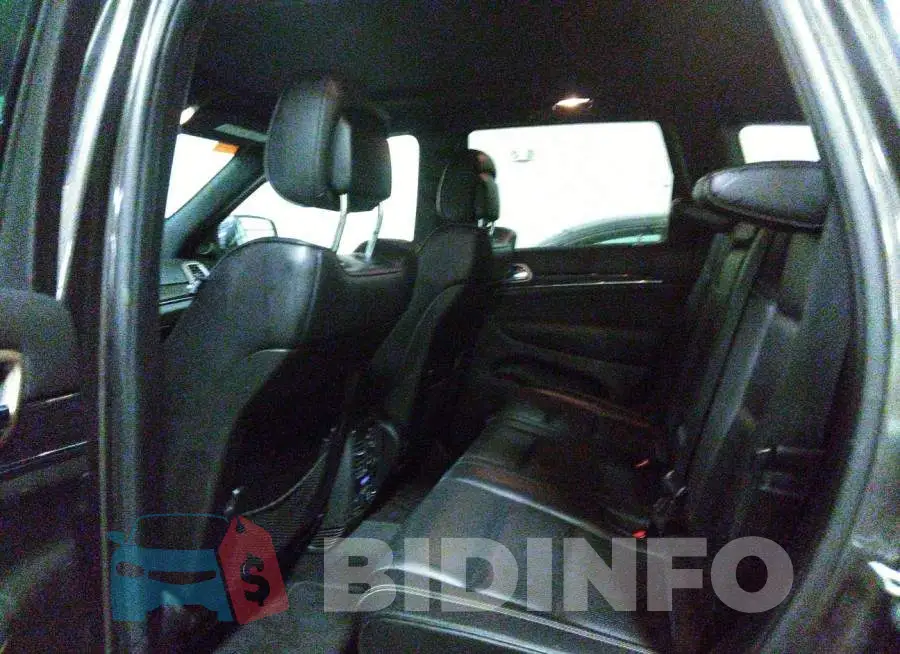 1C4RJFCG4FC806320 Photo# 8