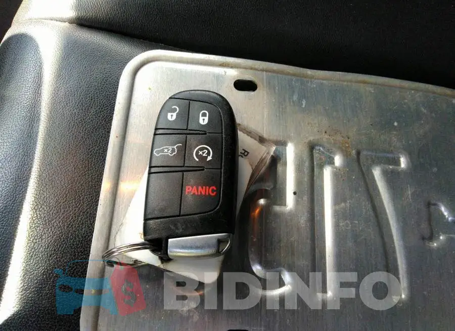 1C4RJFBG8LC288032 Photo# 11